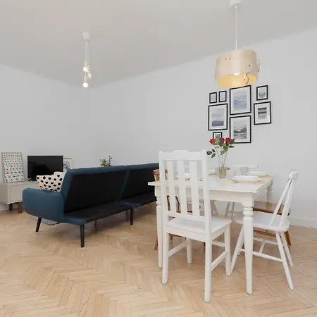 Apartment Spacious & Comfortable Rajska With Balcony By Renters *