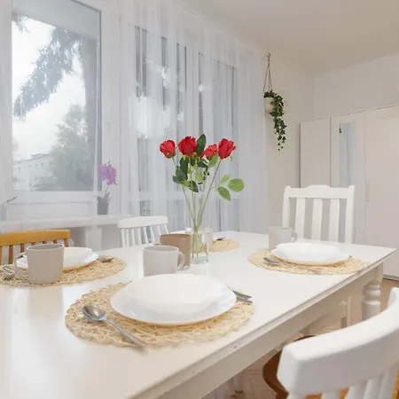 Spacious & Comfortable Rajska With Balcony By Renters *